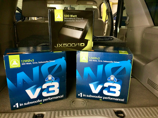 Car Stereo Store «Soundbytes Automotive Electronics,Inc», reviews and photos, 328 W N Ave, Northlake, IL 60164, USA