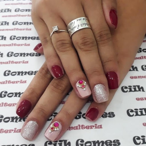 Logo da empresa - Espaço Ciih e Giulia Alves