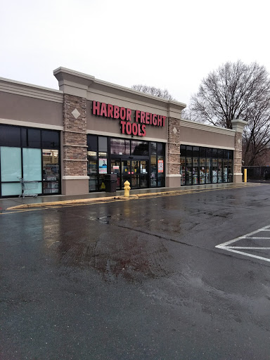 Hardware Store «Harbor Freight Tools», reviews and photos, 345 Huntington Turnpike, Bridgeport, CT 06610, USA