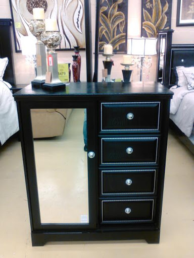 Furniture Store «Town Furniture and Home Decor», reviews and photos, 7322 W Waters Ave, Tampa, FL 33634, USA