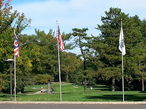 Golf Course «Big Met Golf Course», reviews and photos, 4811 Valley Pkwy, Fairview Park, OH 44126, USA