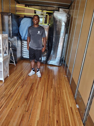 Moving and Storage Service «Two Men and a Truck», reviews and photos, 5878 Enterprise Pkwy, Fort Myers, FL 33905, USA