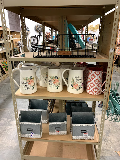 Home Goods Store «Old Time Pottery», reviews and photos, 1870 N Kings Hwy, Myrtle Beach, SC 29575, USA