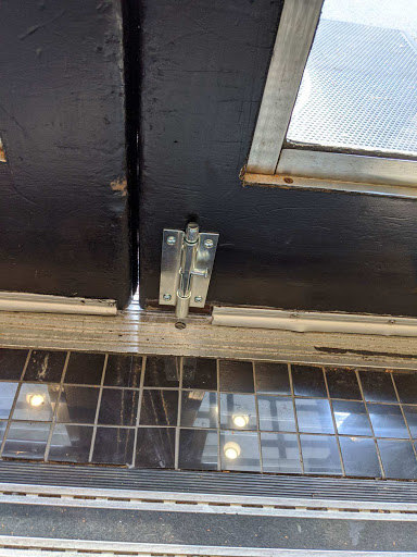 Locksmith «Chicago Locksmiths», reviews and photos, 2048 N Milwaukee Ave, Chicago, IL 60647, USA