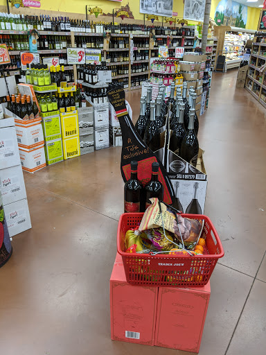 Shopping Mall «Thruway Shopping Center», reviews and photos, 300 S Stratford Rd, Winston-Salem, NC 27103, USA