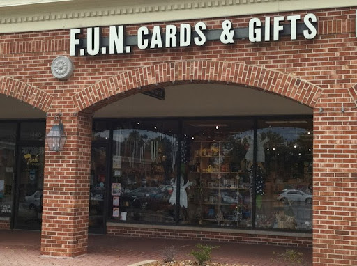FUN Cards and Gifts, 1442 Waukegan Rd, Glenview, IL 60025, USA, 
