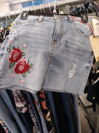 Clothing Store «Ross Dress for Less», reviews and photos, 6900 Katella Ave, Cypress, CA 90630, USA