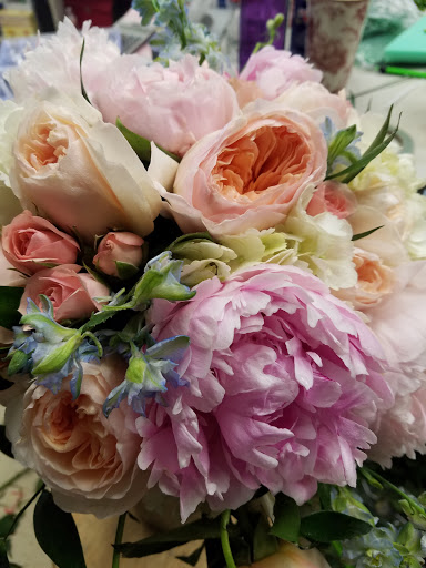 Florist «Flowerama of Springfield», reviews and photos, 659 W Sunshine St, Springfield, MO 65807, USA