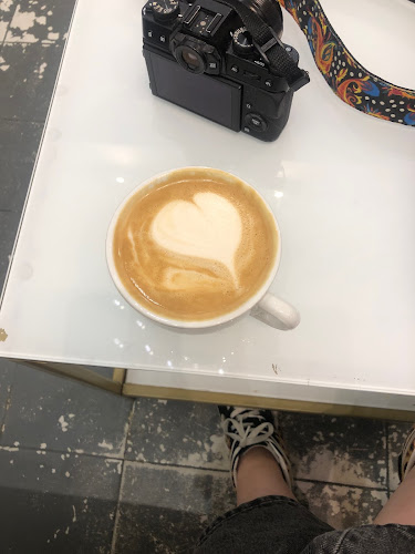 София център, ул. „Екзарх Йосиф“ 49, 1000 София