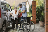 Assisting Hands Home Care - Downers Grove, Hinsdale & Surrounding Areas - Photo 4 - Car repair in Downers Grove, IL, Aurora