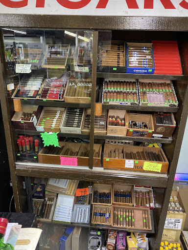 Liquor Store «Party Store Marvin», reviews and photos, 807 Chamberlain St, Flushing, MI 48433, USA