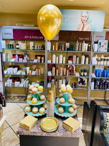 Beauty Salon «Strands Hair Spa and Boutique», reviews and photos, 2918 Nall St, Port Neches, TX 77651, USA