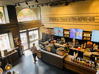 Atmosphère du Restaurant servant le petit-déjeuner Starbucks Coffee Roosevelt à Toulouse - n°3