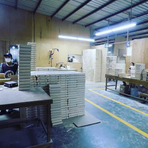 Tobacco Shop «The Toasted Foot Lounge», reviews and photos, 20845 Callaway Village Way #2a, Callaway, MD 20620, USA