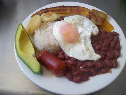 Délicieux Cafe - Restaurant - a 4-69, Cra. 5 #4-1, Gachantivá, Boyacá, Colombia