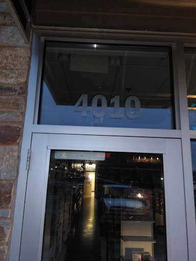 Vitamin & Supplements Store «GNC», reviews and photos, 4010 University Ave, Madison, WI 53705, USA