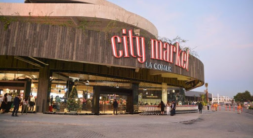 City Market Plaza Patria