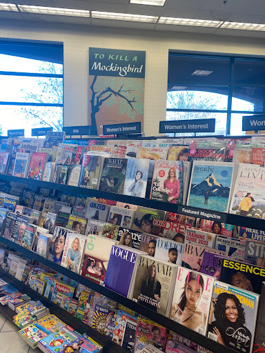 Barnes & Noble image