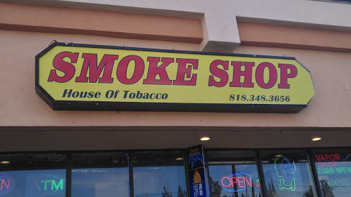 Smoke shop Tobacco House all vape juice e cig puff bar glass pipes hookah n cigar