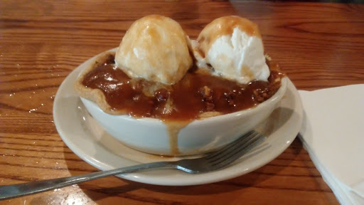 American Restaurant «Cracker Barrel Old Country Store», reviews and photos, 2858 N Glenstone Ave, Springfield, MO 65803, USA