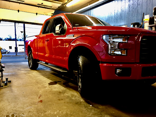 Car Wash «Supersonic Car Wash», reviews and photos, 2720 2nd St, Cuyahoga Falls, OH 44221, USA