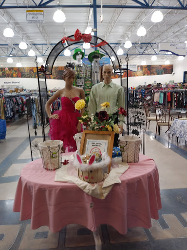 Thrift Store «Goodwill Spring Hill Superstore», reviews and photos