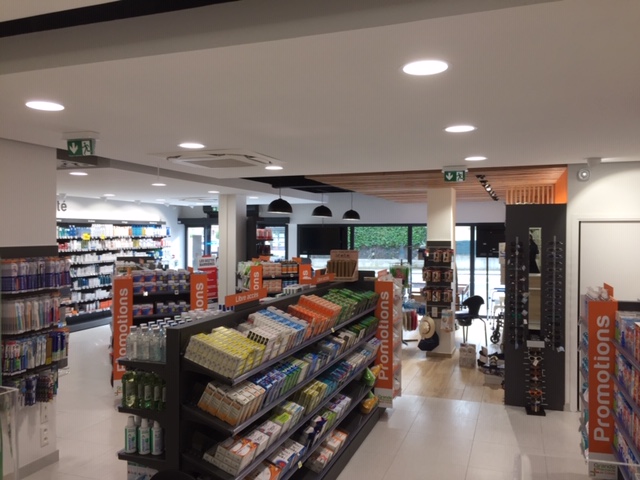 Comentarii opinii despre Aprium Grande Pharmacie Las Cobas