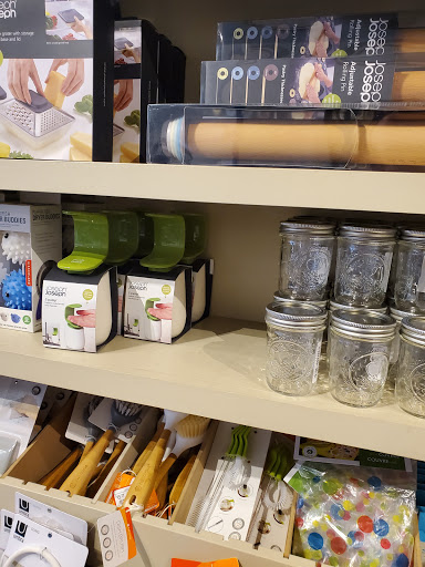 General Store «MOD GEN - A Modern General Store», reviews and photos, 211 N Broadway, Milwaukee, WI 53202, USA