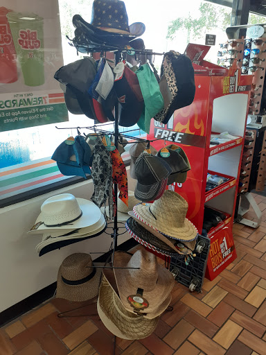 Convenience Store «7-Eleven», reviews and photos, 6980 40th St N, Pinellas Park, FL 33781, USA