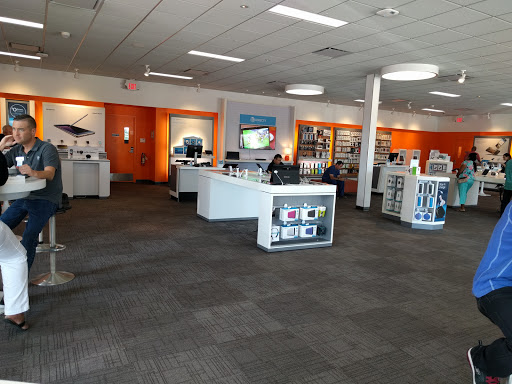 Cell Phone Store «AT&T», reviews and photos, 7800 N MacArthur Blvd #150, Irving, TX 75063, USA