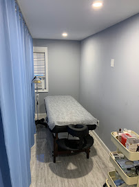 Rising Lotus Acupuncture