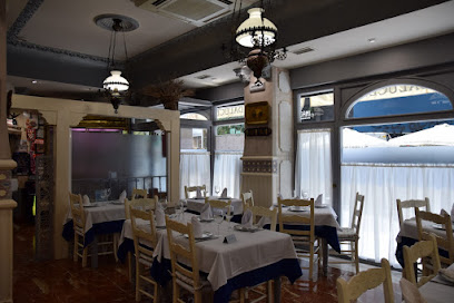 Información y opiniones sobre Restaurante Marisquería Los Andaluces de Granada