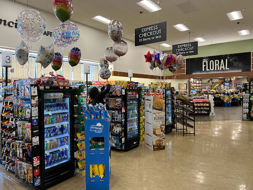 Grocery Store «Safeway», reviews and photos, 2350 Noriega St, San Francisco, CA 94122, USA