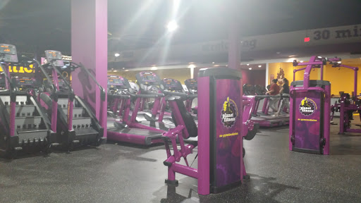 Gym «Planet Fitness», reviews and photos, 3535 W Walnut Ave, Visalia, CA 93277, USA