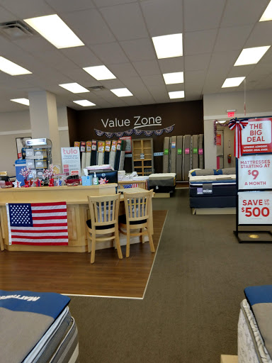 Mattress Store «Mattress Firm Richmond», reviews and photos, 4404 National Rd E, Richmond, IN 47374, USA