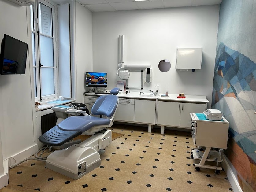 Cabinet dentaire DR DABI HERVÉ à Chantilly (Oise 60)