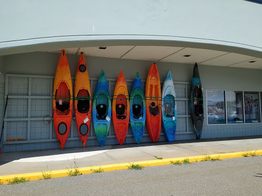 Clothing Store «L.L. Bean Outlet», reviews and photos, 45 Lafayette Rd, North Hampton, NH 03862, USA
