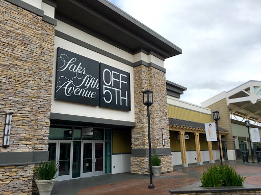 Department Store «Saks OFF 5TH», reviews and photos, 3310 Livermore Outlets Dr, Livermore, CA 94551, USA