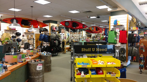 Outdoor Sports Store «Eastern Mountain Sports», reviews and photos, 1513 Iyannough Rd, Hyannis, MA 02601, USA