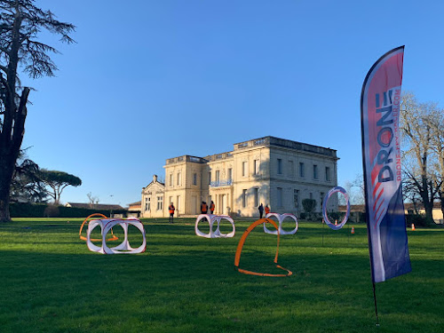 DRONIZ — Centre de formation pilote de drone à Bordeaux à Floirac