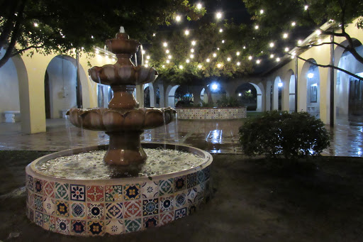 Funeral Home «Tinkler Funeral Chapel & Crematory», reviews and photos, 475 N Broadway St, Fresno, CA 93701, USA