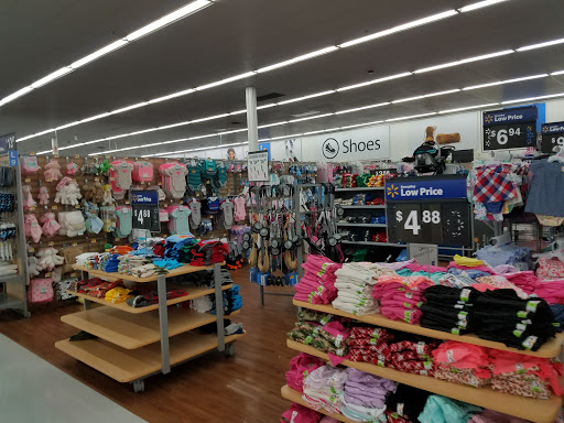 Department Store «Walmart Supercenter», reviews and photos, 1200 Marketplace Dr, Rochester, NY 14623, USA