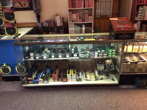 Gun Shop «Buck Shot Guns», reviews and photos, 1231 Meridian St, Anderson, IN 46016, USA
