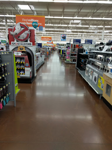 Department Store «Walmart Supercenter», reviews and photos, 5303 Bowen Dr, Mason, OH 45040, USA