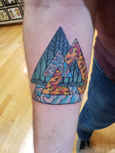 Tattoo Shop «Classic Tattoo», reviews and photos, 23900 Lorain Rd, North Olmsted, OH 44070, USA