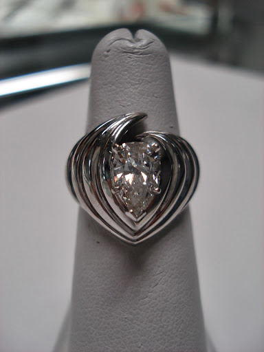 Jewelry Store «Mark Puglise Jewelers», reviews and photos, 3714 Whitney Ave #2, Hamden, CT 06518, USA