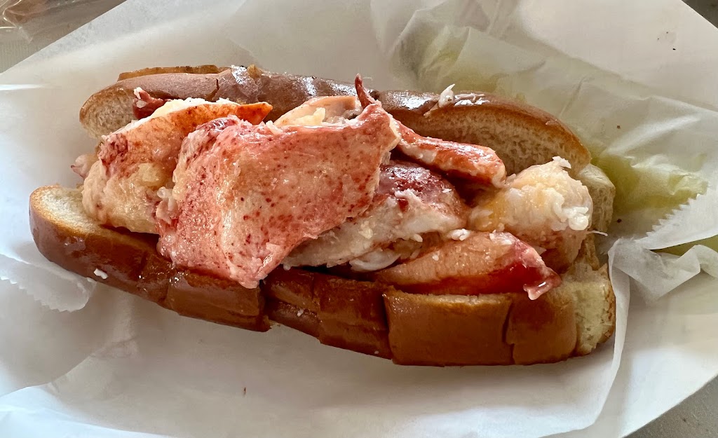 Johnny Shucks Maine Lobster Old Orchard Beach, ME 04064, Reviews