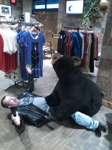 Outdoor Sports Store «Nantahala Outdoor Center Gatlinburg», reviews and photos, 1138 Parkway, Gatlinburg, TN 37738, USA