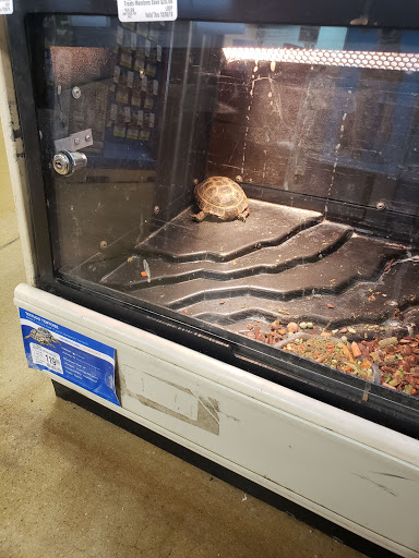 Pet Supply Store «PetSmart», reviews and photos, 218 Kentlands Blvd, Gaithersburg, MD 20878, USA