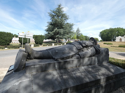 Le Soldat du Droit à Fleury-devant-Douaumont
